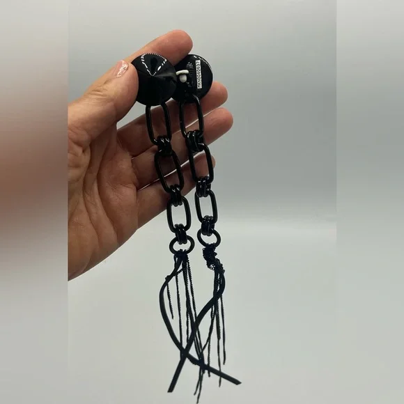 NEW MICHAEL KORS Black CLIP ON HANGING EARRINGS - Picture 6 of 6